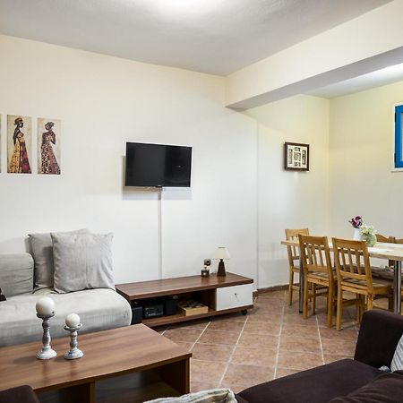 Villa Nina With Private Plunge Pool, 5Km To Corfu Town Eksteriør billede